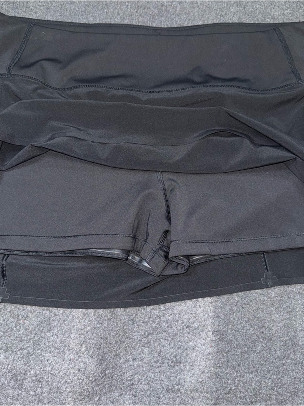 Athleta Run With It Skort High Rise 14" Black Size XL Athleisure Tennis Sporty - Picture 4 of 8